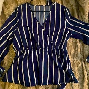SHEIN navy blue blouse.